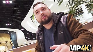 Czech video with sinful Una from VIP 4K