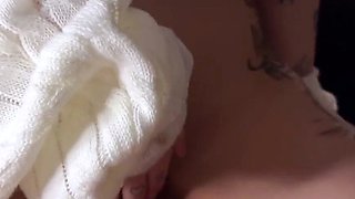 Girlfriend Want Takes her Virginity