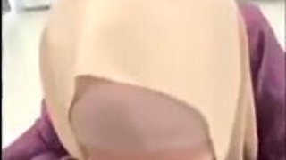 Dee Awek Tudung Melayu Sangap