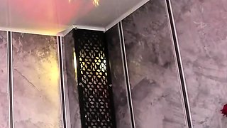 Close up MILF masturbation