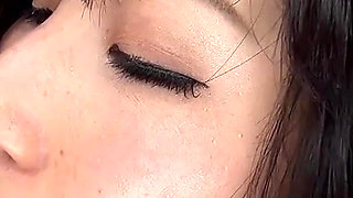 The Juicy Lips of Yua Hidaka, Turned Into an Office Lady