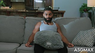 Stepbrother's Secret - Muscle Hunk Finds Stepbro's Dirt