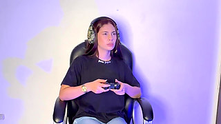 I Wet My Jeans While Playing with My Friends
