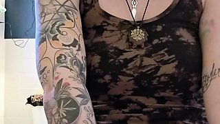 Amateur Webcam Teen Masturbates And Teases