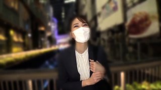 The Ultimate Model Body! Deep Kissing, Handjob, And Nip