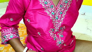 Desi Indian wife fucked by her boyfriend when husband not at home