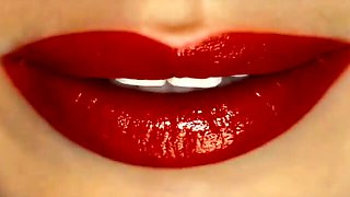 Shazia Sahari Poking In The Living Bedroom With Her Giant Arse