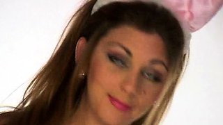 Big tit amateur brunette fucks a dildo close up and hardcore