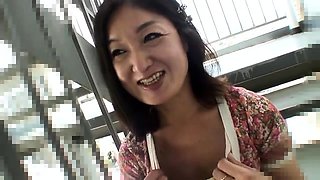 Radical pictures - Hairy Japanese mature sex