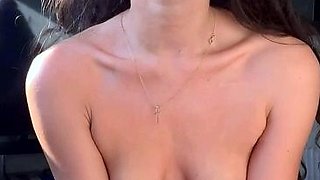 Amateur Blowjob Fun with Hot Body Brunette Babes