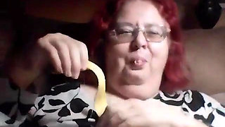 Live cam banana eating nurse Vicki