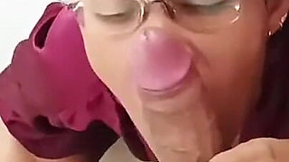 While My Stepsister Cleans the Kitchen, I Fuck Her and Give Her My Juicy Semen - Porn in Spanish.