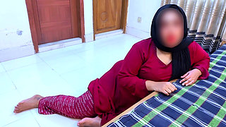 Arab Beautiful Huge Ass & Big Tits Hot Stepmom Squirt & Pee After Pussy Jerking