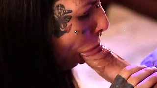 Pskov students bring 90s fashion to ORGY4 audition -