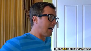 Brazzers - milfs like it large - India Summer Jessy Jones - th