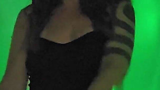 Stepsis Seduce You in the Party