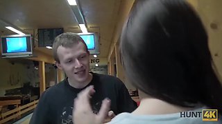 Lucky Fucker And Ornella Morgan In Organisiert Wundervolle Abholung