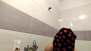 Verified Amateurs, Big Pussy And Bbw Latina - Sexy Milf Washes In The Bathroom. Hot Stepmom Hairy Pussy, Big Tits, Big Ass