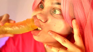 Silly Face Fetish and Pignose in Glass