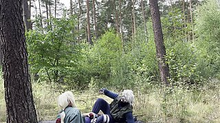 Naruto cosplayers decide to fuck in the woods: Kakashi vs Tsunade