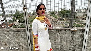 After returning from the market, the beautiful village bhabhi started teasing me Hindi Dirty talk ShrutiLiveCum