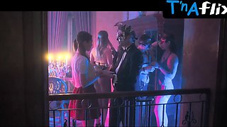 Anamaria Vartolomei Bootie, Titties Sequence in Reostat