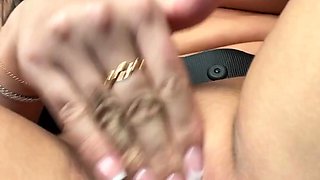 Isabelle Eleanore Pussy Masturbation In Car Onlyfans Video