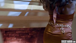 Black lesbian mommy shagged blond hair lady cougar