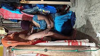 Indian hot bhabhi yoga position and hawamain hi fucking of lover ke saat