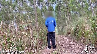 Gardener Fucks A Girl On The Street