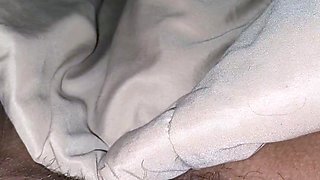 Pulled amateurs close up car sex