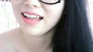 Tiny-Titted Chinese Webcam Girl