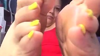 Brunette seductress working her big boobs and hot ass