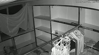 Horny fat arab housewife fingered on amateur hidden cam