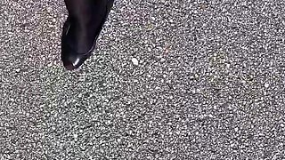 Horny brunette amateur with foot fetish sucks guys toe