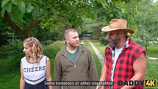 Daddy4k. surprise porno with daddy's thick dong while the boyfriend is fixing the floor