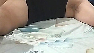 Tinder Girl Rides My Cock Without a Condom