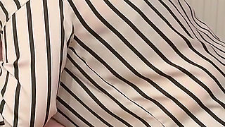 Secretary Blowjob Her Boss in the Office.
