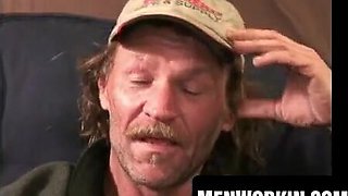 Mature amateur wanks off while frigging his booty