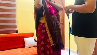 Indian Desi Saree Wali Bhabhi Fucked by a Besharam Young Boy Tailor with Clear Hindi Conversation.