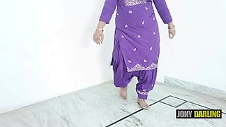 Horny Indian Housewife Jony Darling Nude Dance & Hard Fucking in Hindi Urdu
