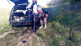 Stepmom Helps Me Pee Then Gives Public Blowjob - Zona901