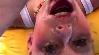 Amateur blondes pov blowjob and hardcore fun with lucky dude