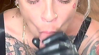 Summer Raez Blowjob with Latex Gloves