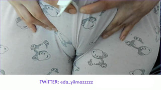 Turkish Camel Toe Masturbation