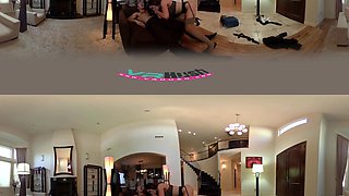 VRHUSH Big tits MILF Nikki Benz pussy hammered by Danny