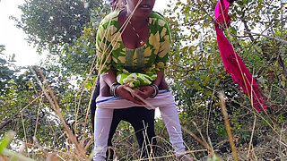 Desi Village Story - Bhabhi used to pluck Karvand fruits from the forest and sell them in the city - hindi audio xxx movies.