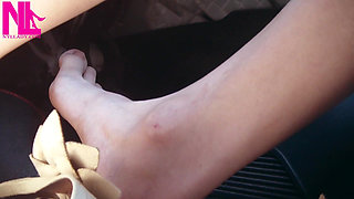 Crazy Barefoot Pedal Pumping on High Way