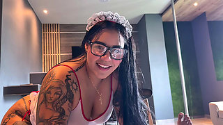 Colombian Nurse Improves Her Patient with Her Big Ass