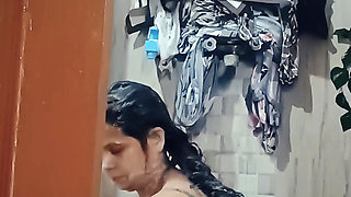 Stepsister Shower Surprise Woman Shows Her Body